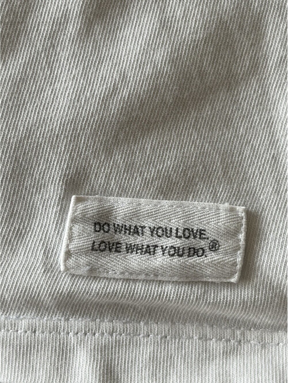 Life Is Good XL Crusher Tee Sewing Machine Graphic Short Sleeve White - Picture 5 of 5